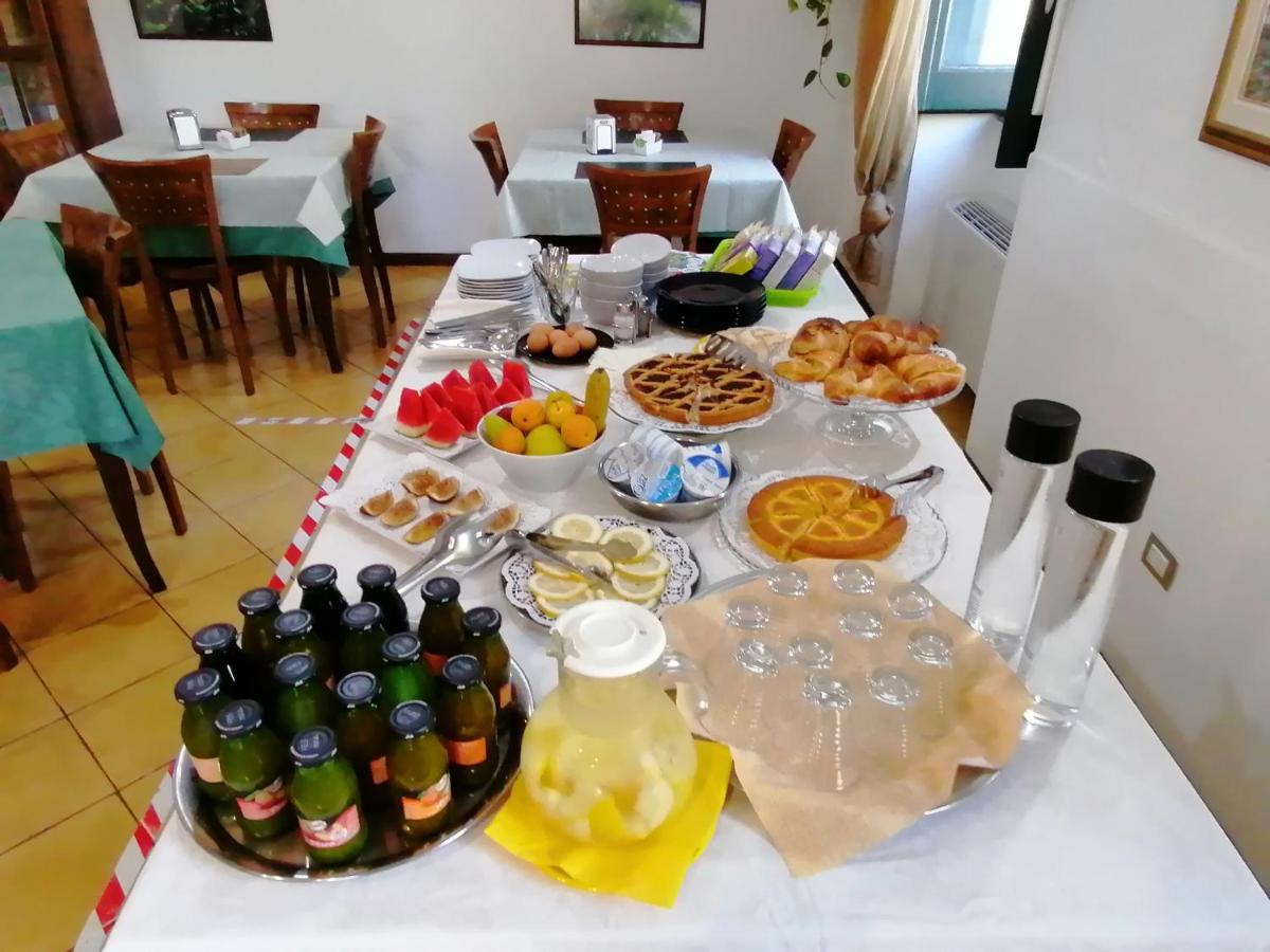 Hotel Posidonia Sapri Luaran gambar